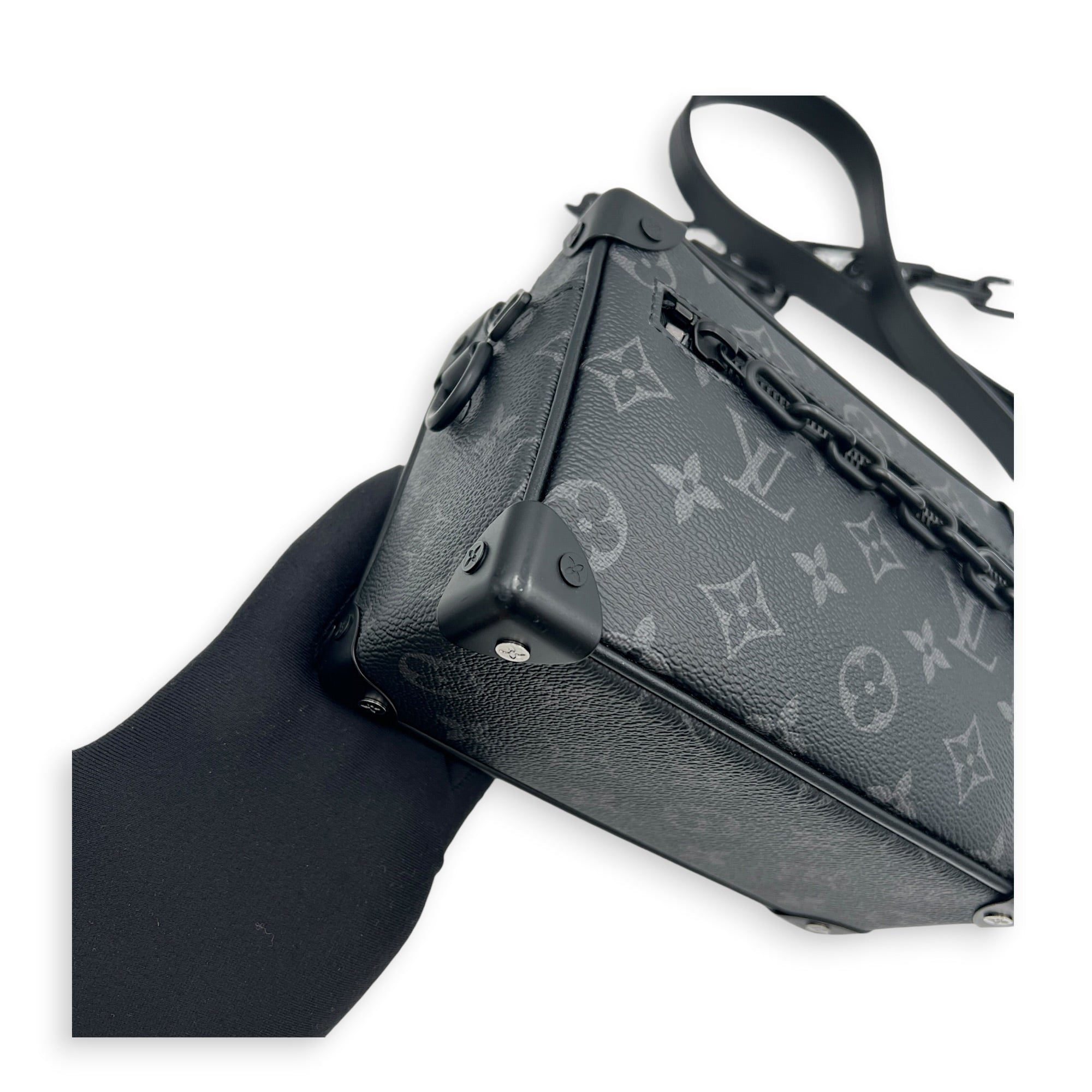 Soft Trunk Shoulder Bag Mini Monogram Eclipse in Canvas, Black hardware