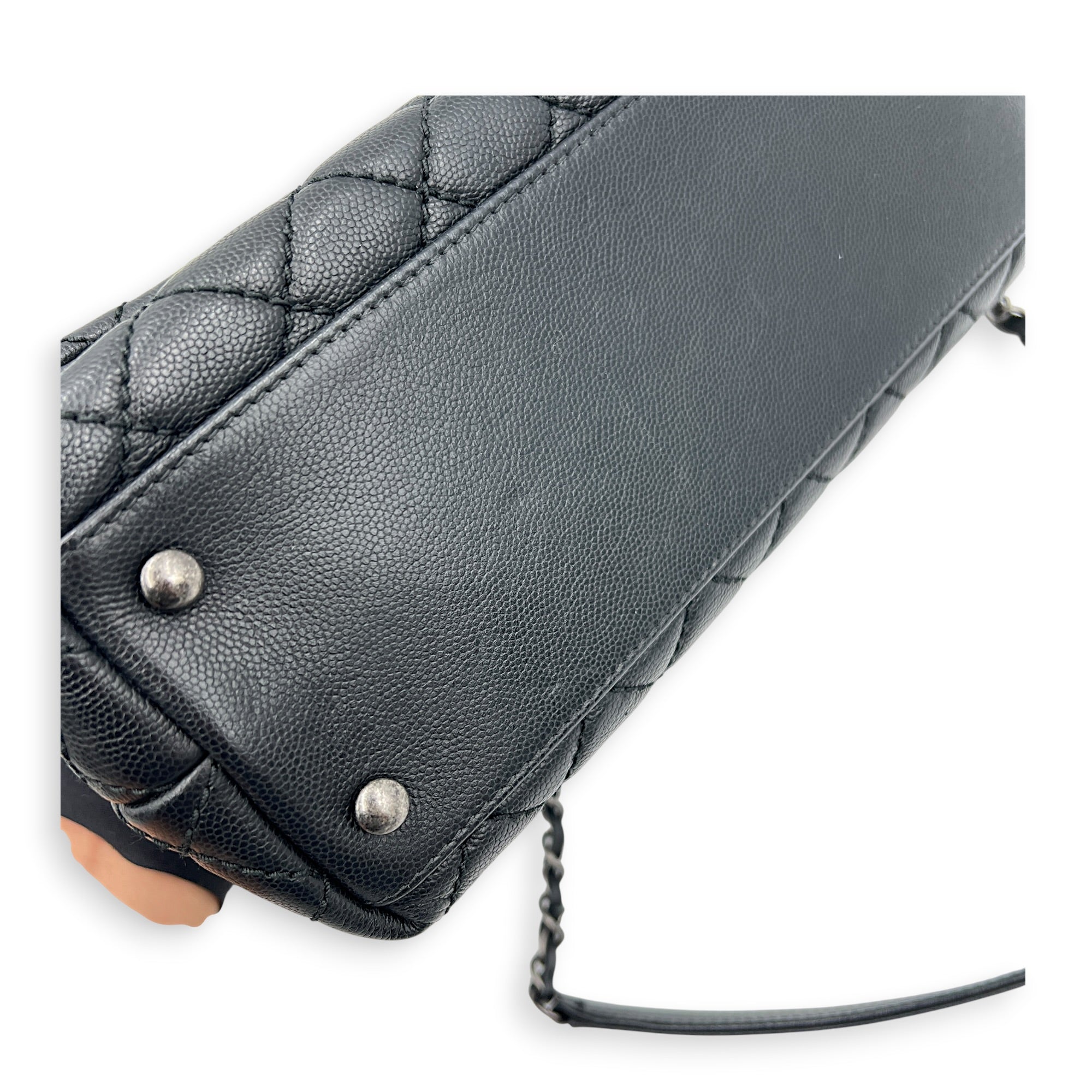 Coco Medium Black Top Handle Bag in Caviar Leather, Ruthenium hardware
