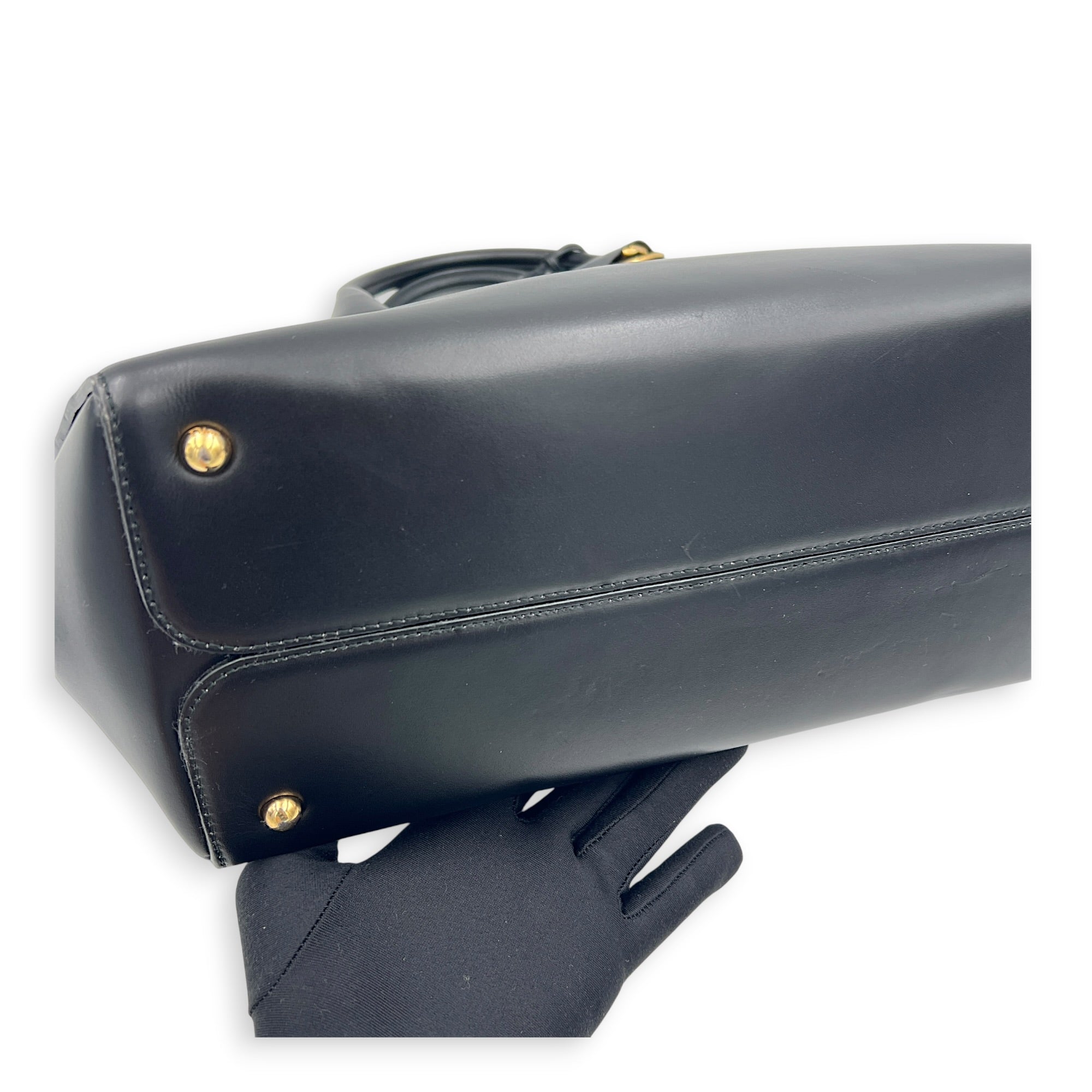 Open Bar Top Handle Bag Black in Calfskin, Gold hardware