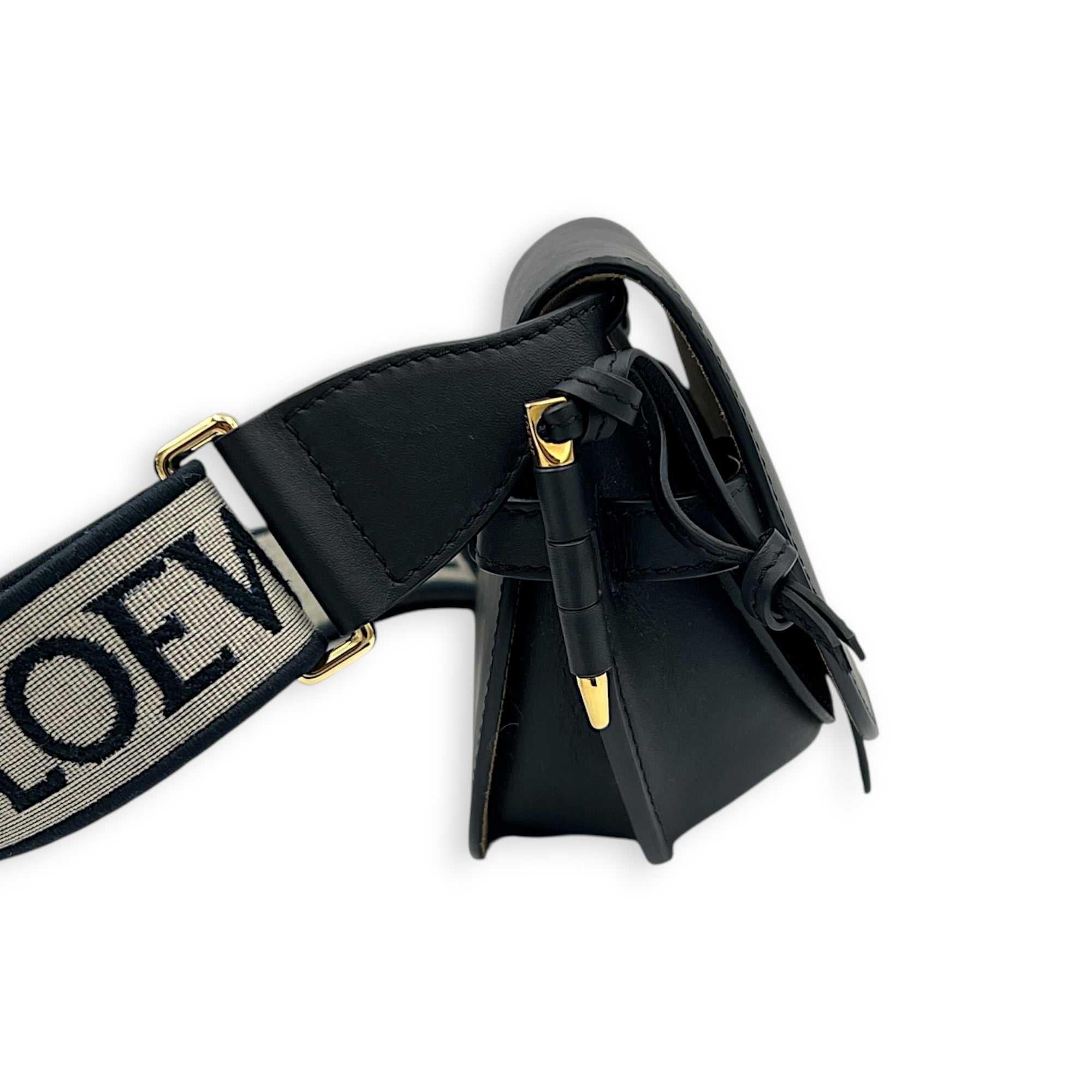 Gate Dual Blue Shoulder Bag in Calfskin, Gold hardware
