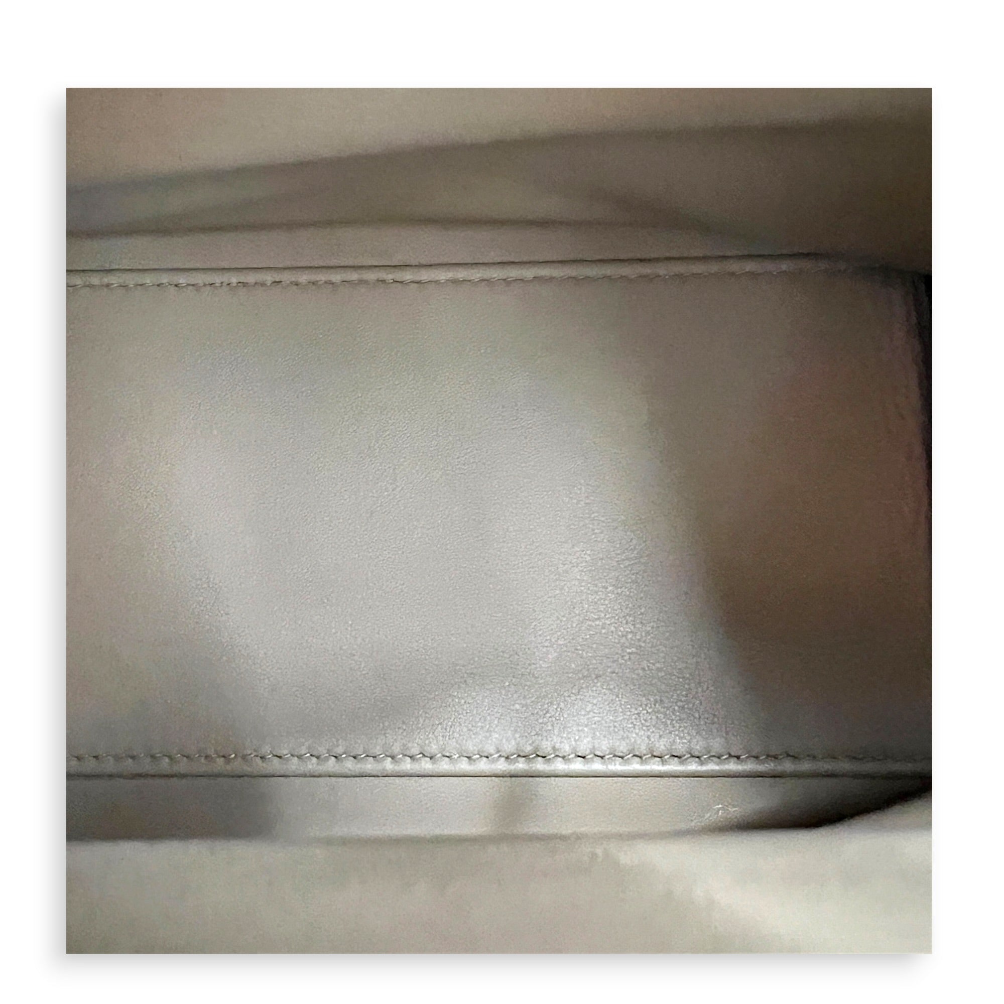 24/24 21 Beige Marfa Top Handle Bag in Evercolor, Palladium hardware