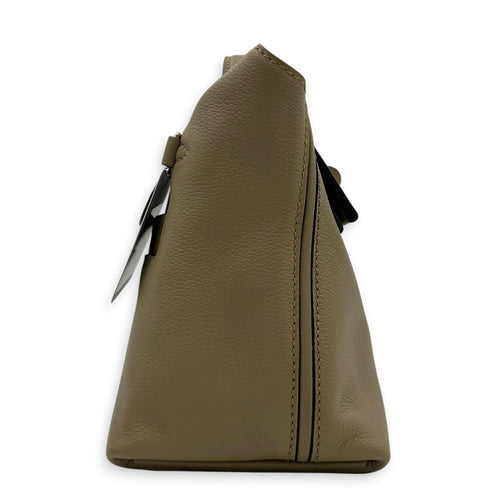 24/24 21 Beige Marfa Top Handle Bag in Evercolor, Palladium hardware