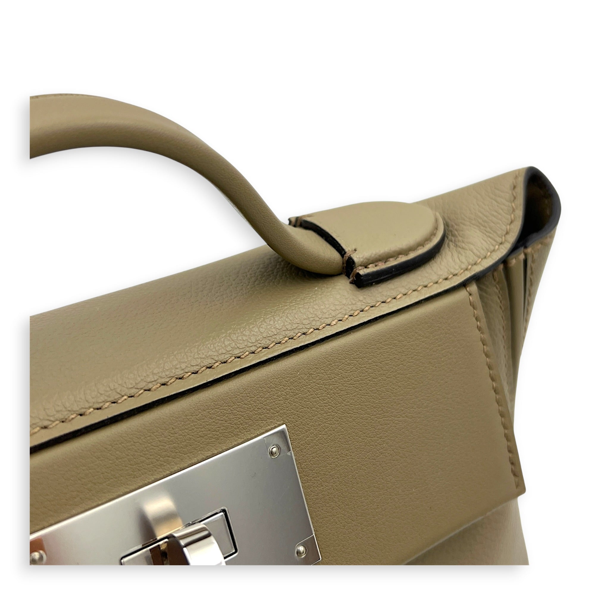 24/24 21 Beige Marfa Top Handle Bag in Evercolor, Palladium hardware