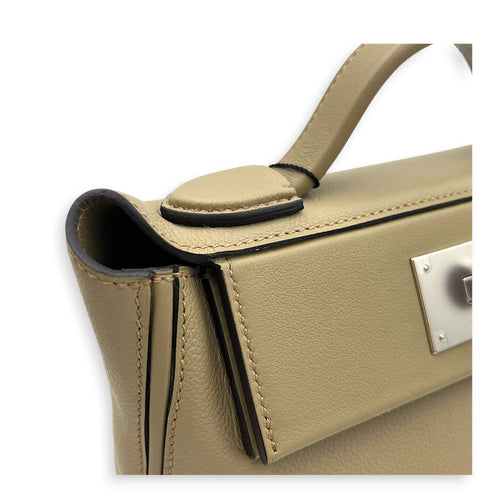 24/24 21 Beige Marfa Top Handle Bag in Evercolor, Palladium hardware