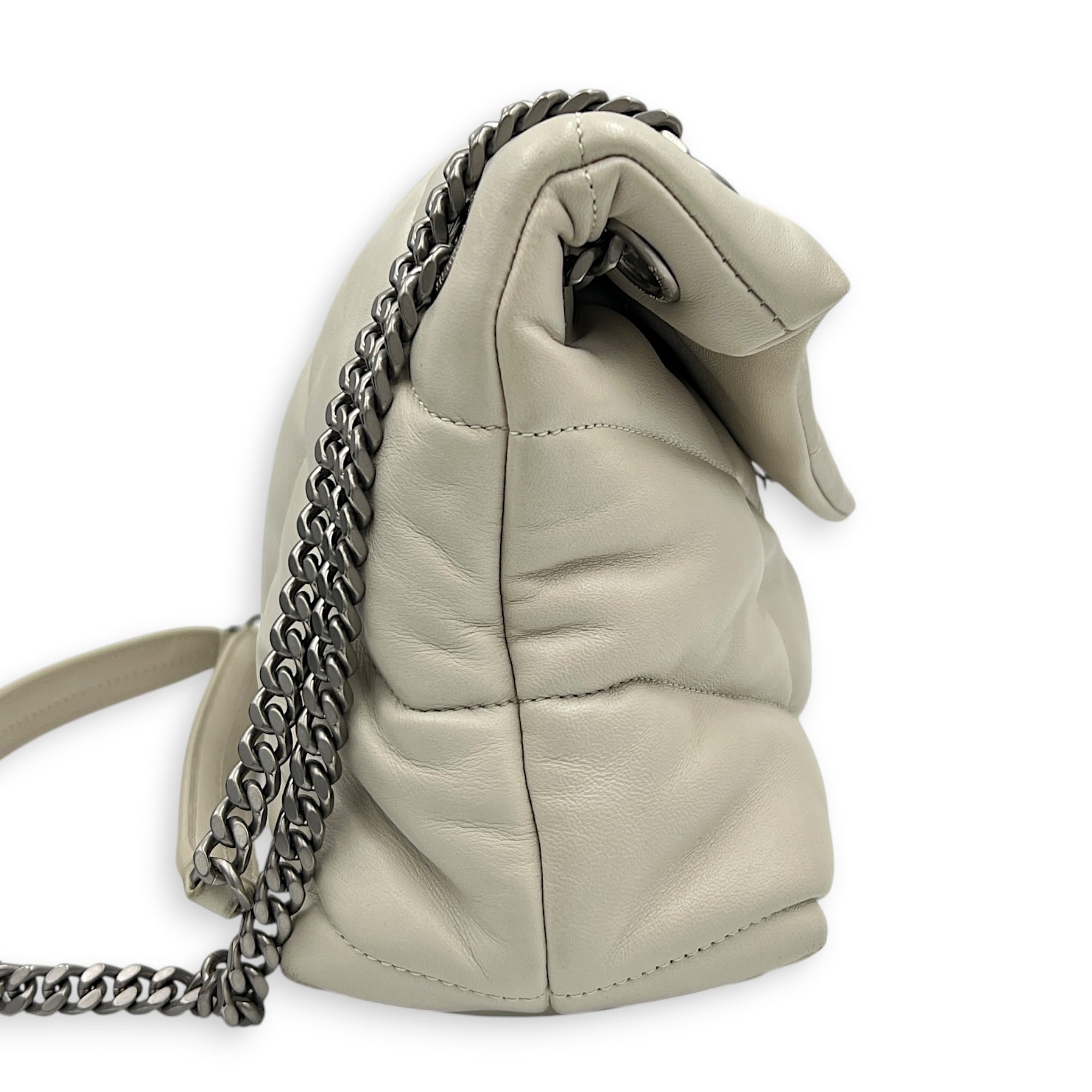Puffer Shoulder Bag White in Lambskin, Silver hardware