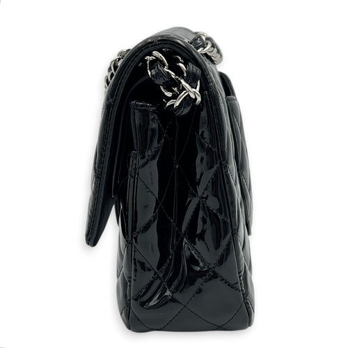 Classic Shoulder Bag Medium Black in Patent Leather, Silver hardware