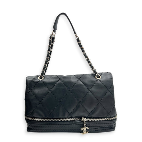 Stitched Expandable Shoulder Bag Black in Calfskin, Silver hardware