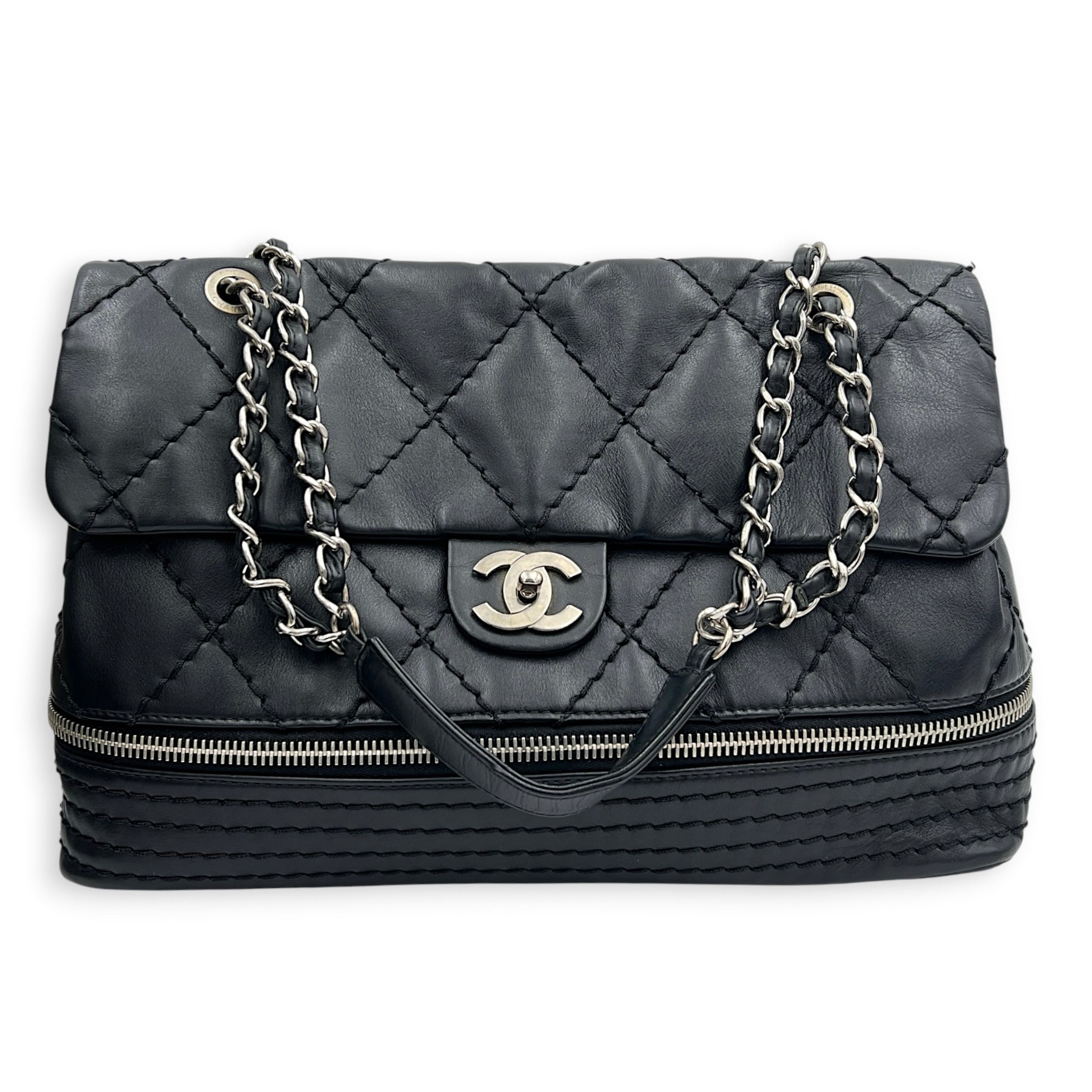 Stitched Expandable Shoulder Bag Black in Calfskin, Silver hardware