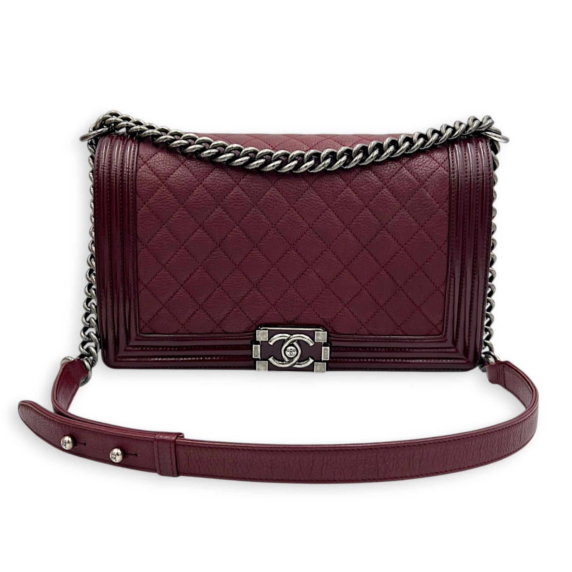 Boy Shoulder Bag Medium Red in Calfskin, Ruthenium hardware