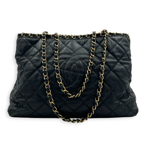 Chain Me Shoulder Bag Black in Calfskin, Gold hardware