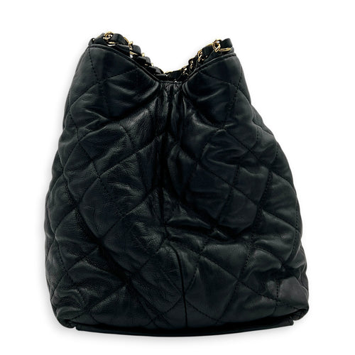 Chain Me Shoulder Bag Black in Calfskin, Gold hardware