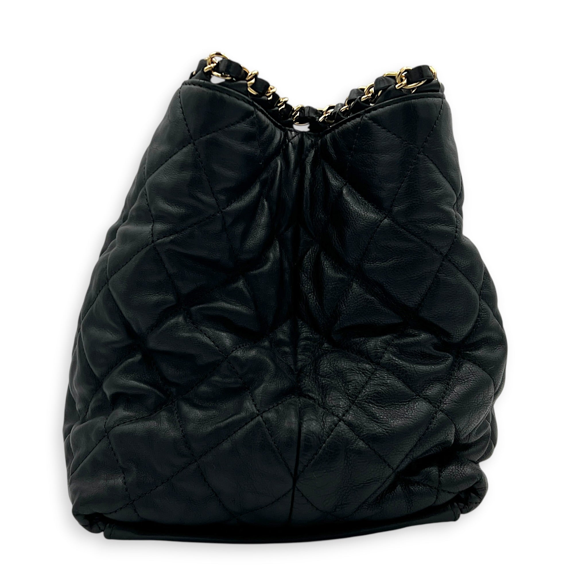 Chain Me Shoulder Bag Black in Calfskin, Gold hardware