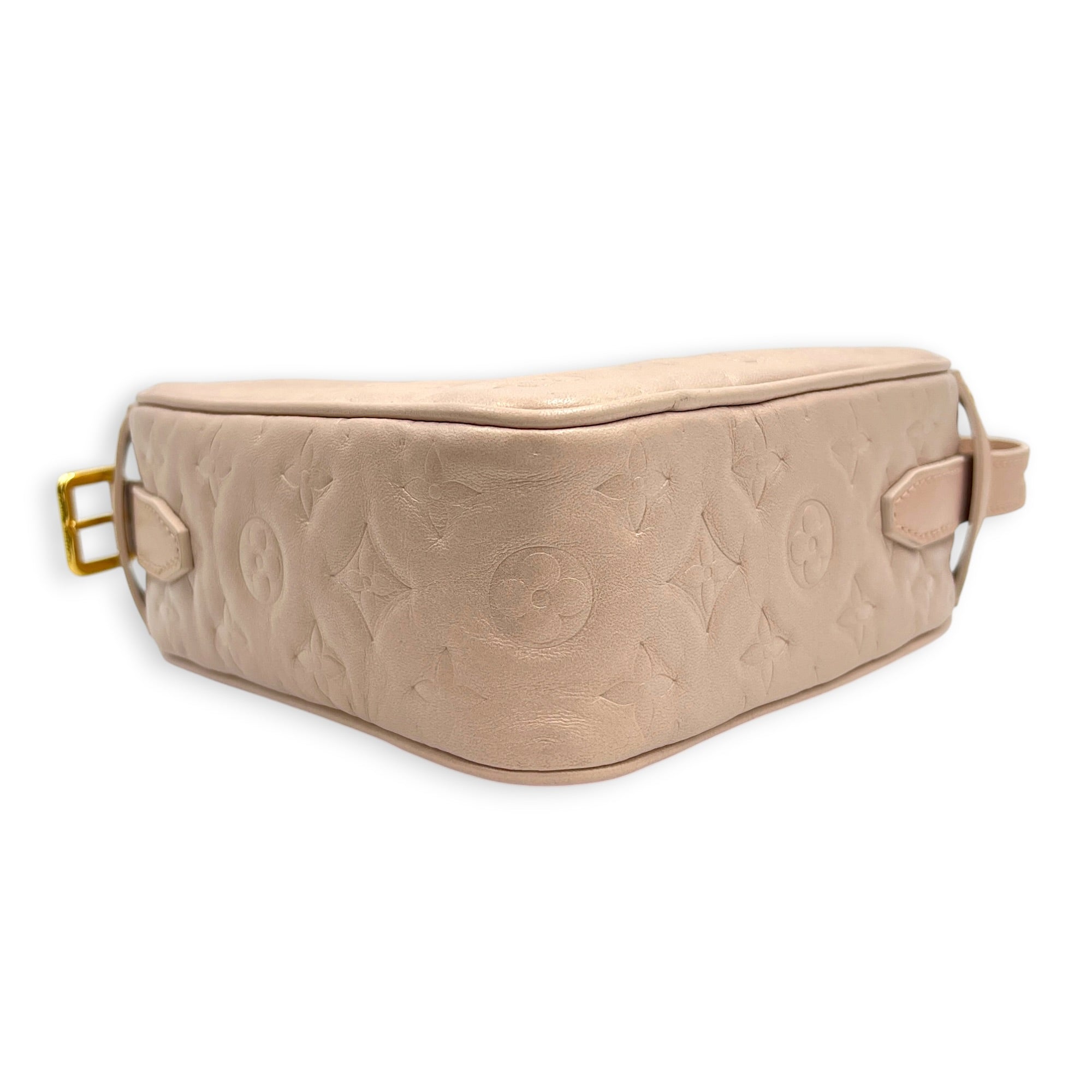 Fall in Love Sac Coeur Crossbody Bag Pink in Calfskin, Gold hardware