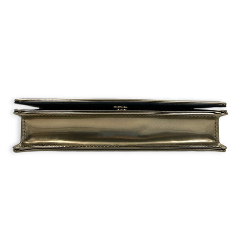 Diorama Wallet On Chain Gold in Patent Leather, Gold hardware