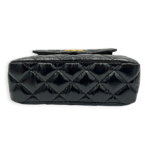 Shiny Crumpled Quilted CC Hobo Bag Small Black in Calfskin, Gold hardware