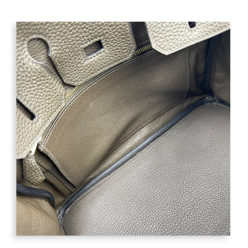 Birkin 25 Vert Maquis Top Handle Bag in Togo, Gold hardware