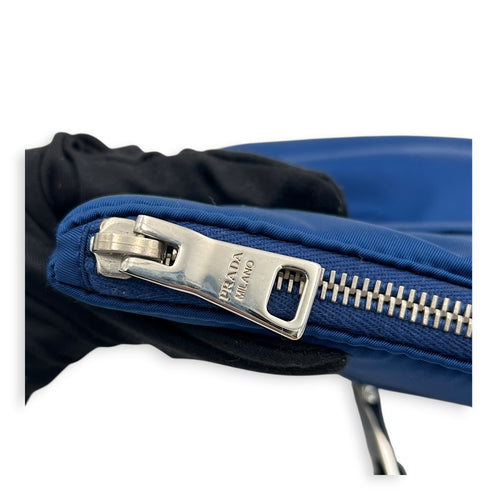 Logo Clutch Blue in Nylon, Silver hardware