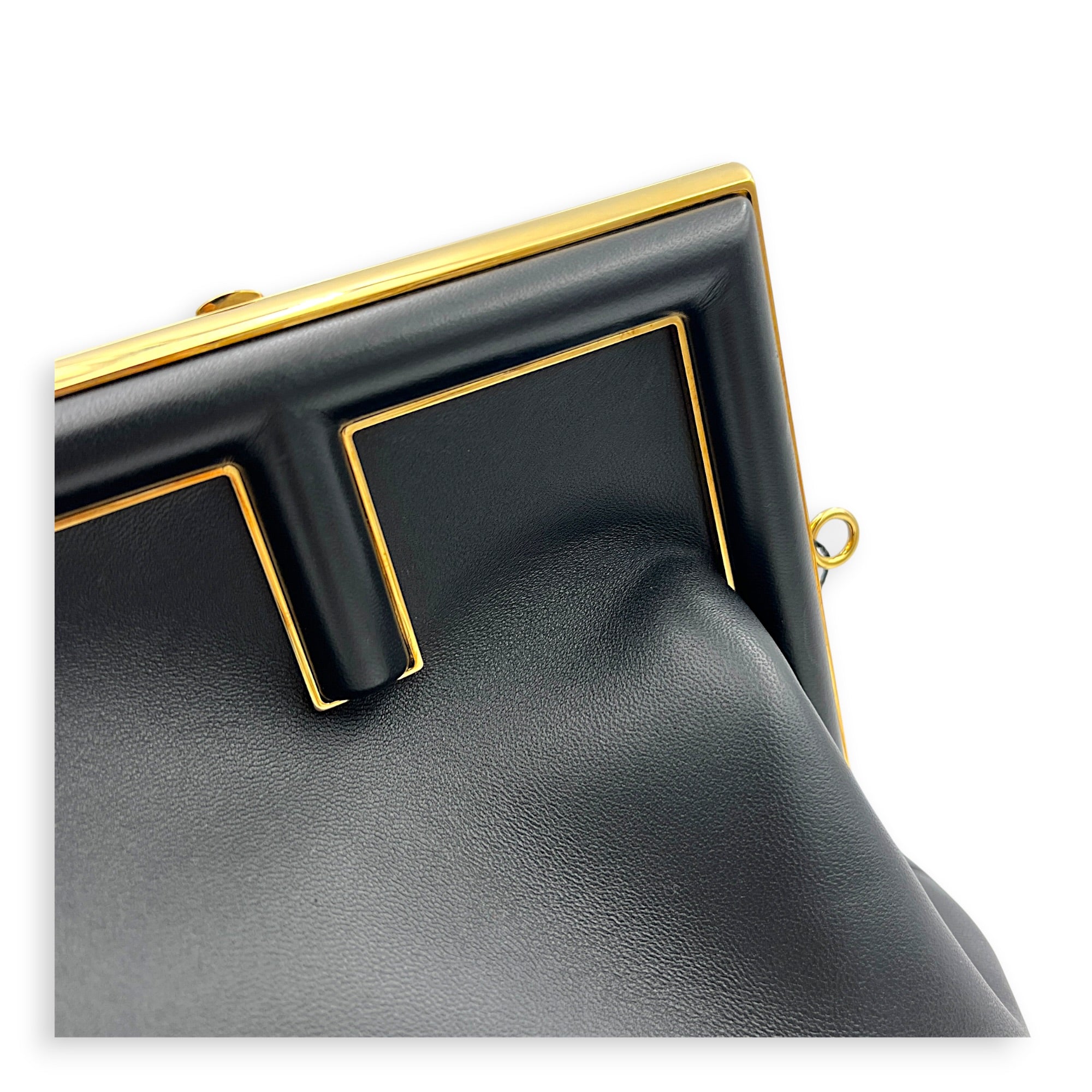 First Medium Nero Shoulder Bag in Nappa Leather, Gold hardware