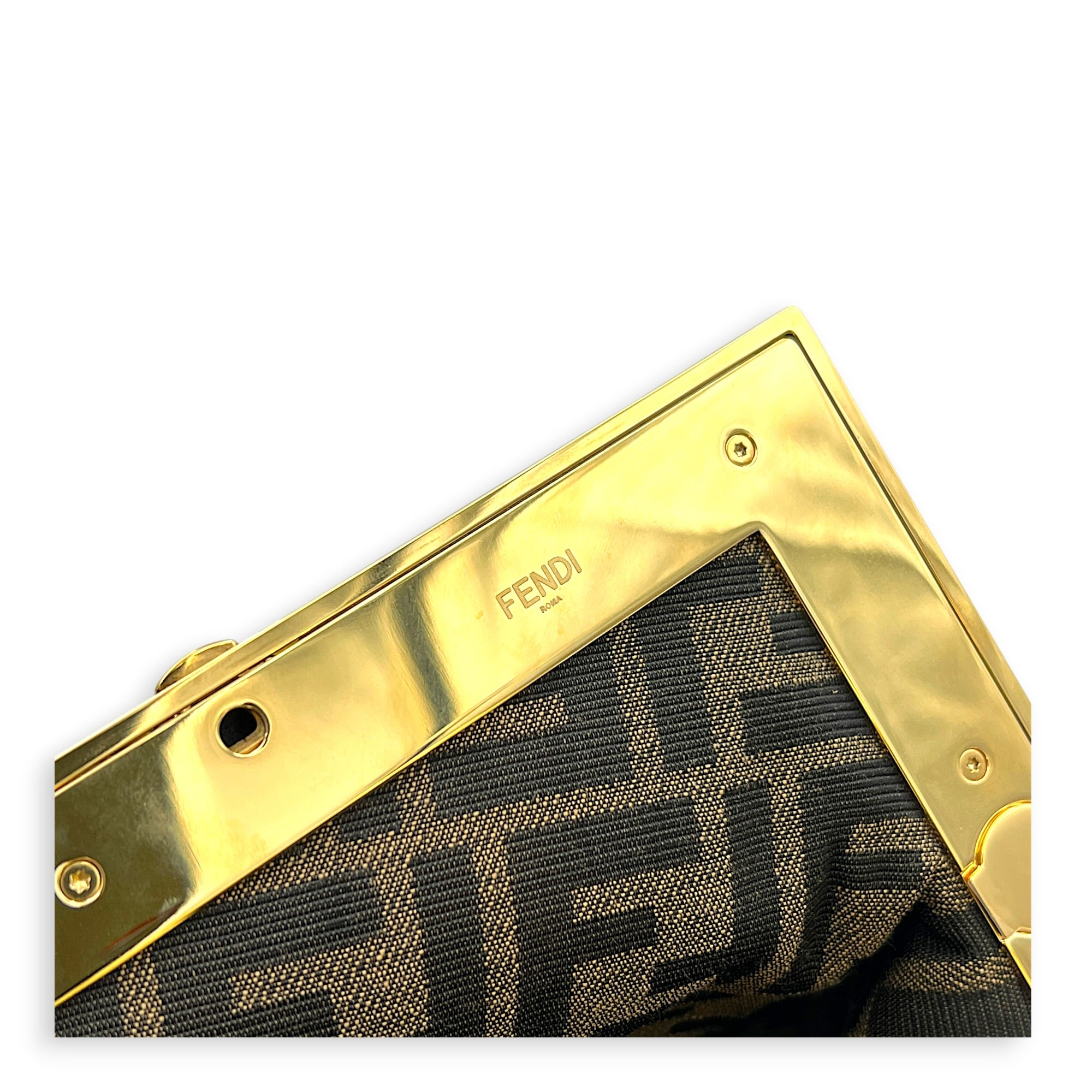 First Medium Nero Shoulder Bag in Nappa Leather, Gold hardware