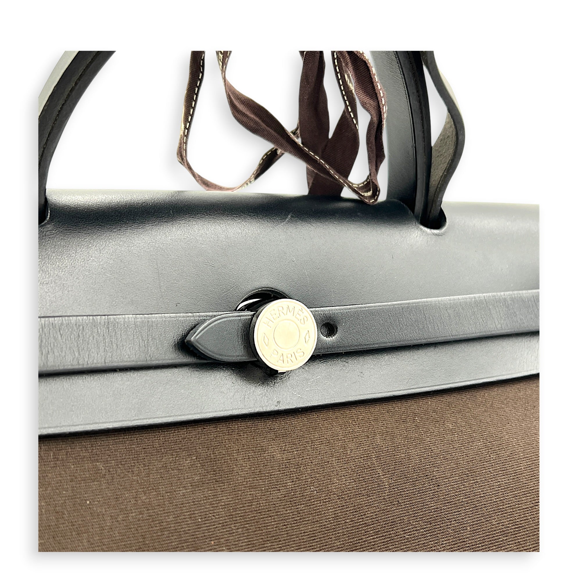Herbag 31 Ebene & Noir Top Handle Bag in Canvas, Palladium hardware