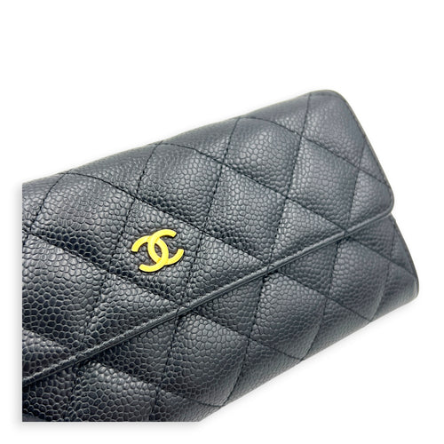 CC Black Wallet in Caviar Leather, Gold hardware