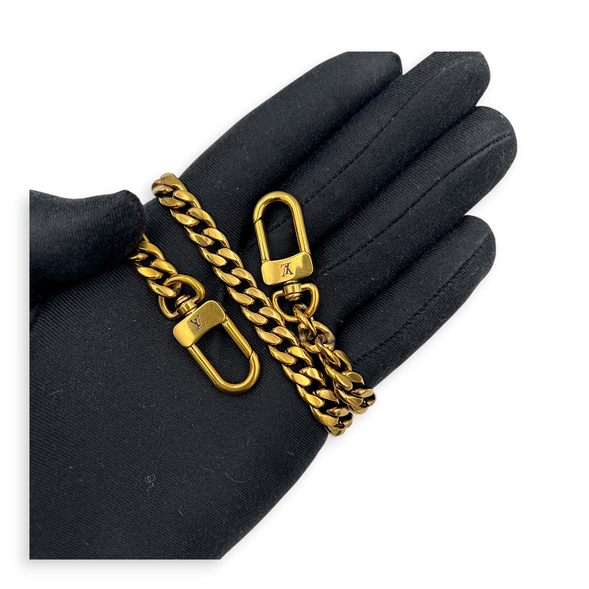 New Wave Shoulder Bag Black in Calfskin, Gold hardware