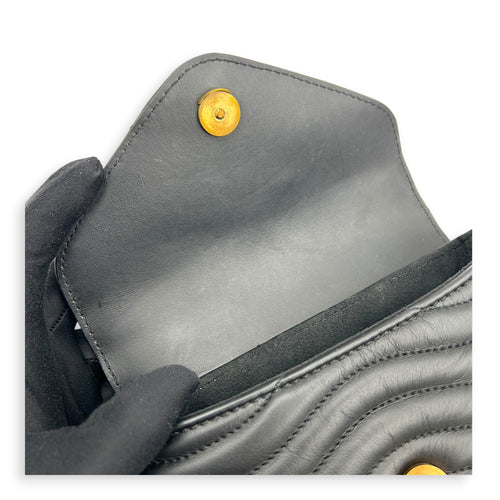New Wave Shoulder Bag Black in Calfskin, Gold hardware