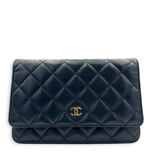 CC Wallet On Chain Black in Lambskin, Gold hardware