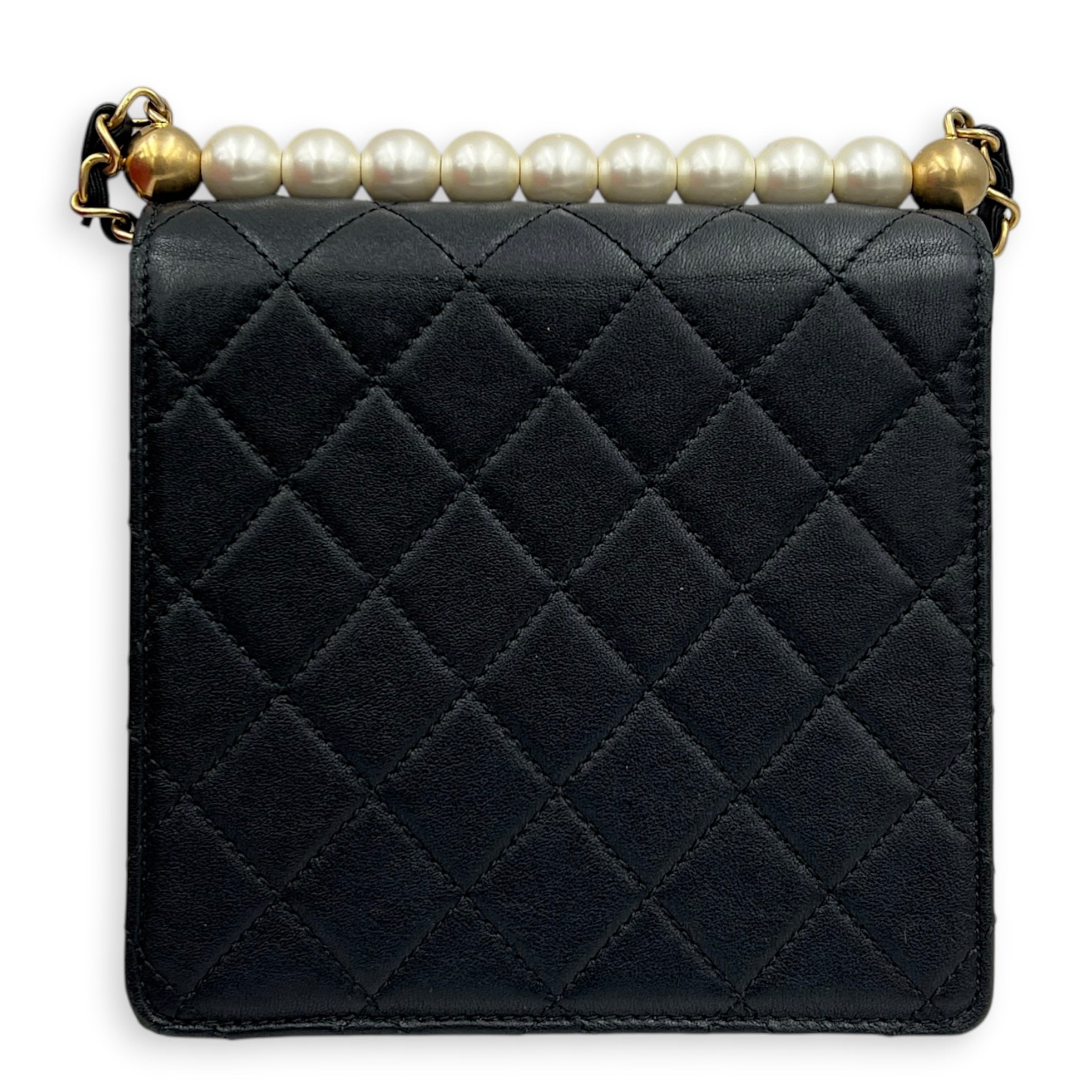 Flap Chic Pearl Shoulder Bag Black in Calfskin, Gold hardware