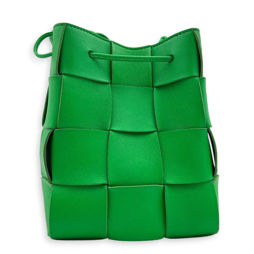 Intrecciato Bucket Bag Green in Calfskin