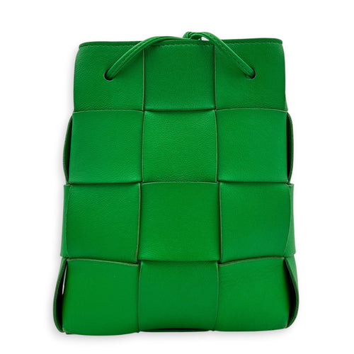 Intrecciato Bucket Bag Green in Calfskin