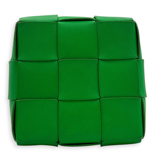 Intrecciato Bucket Bag Green in Calfskin