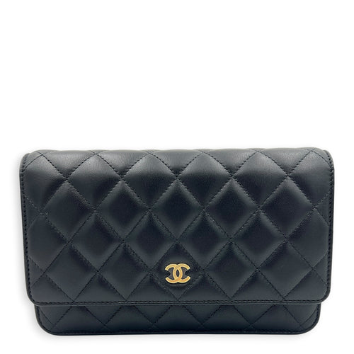 CC Wallet On Chain Black in Lambskin, Gold hardware