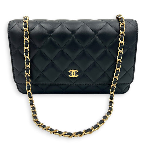 CC Wallet On Chain Black in Lambskin, Gold hardware