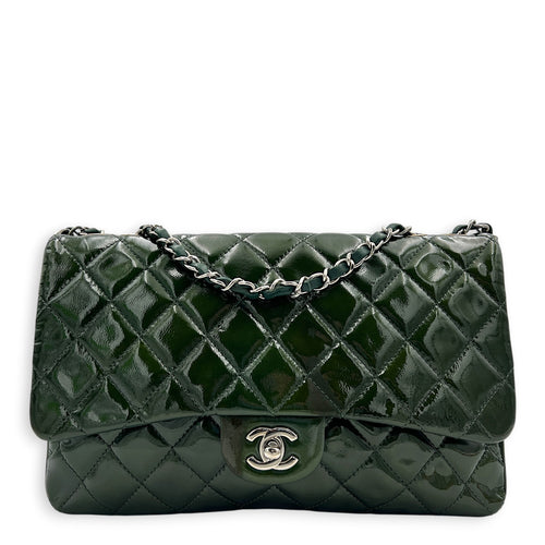 CC Shoulder Bag Green in Patent Leather, Silver hardware