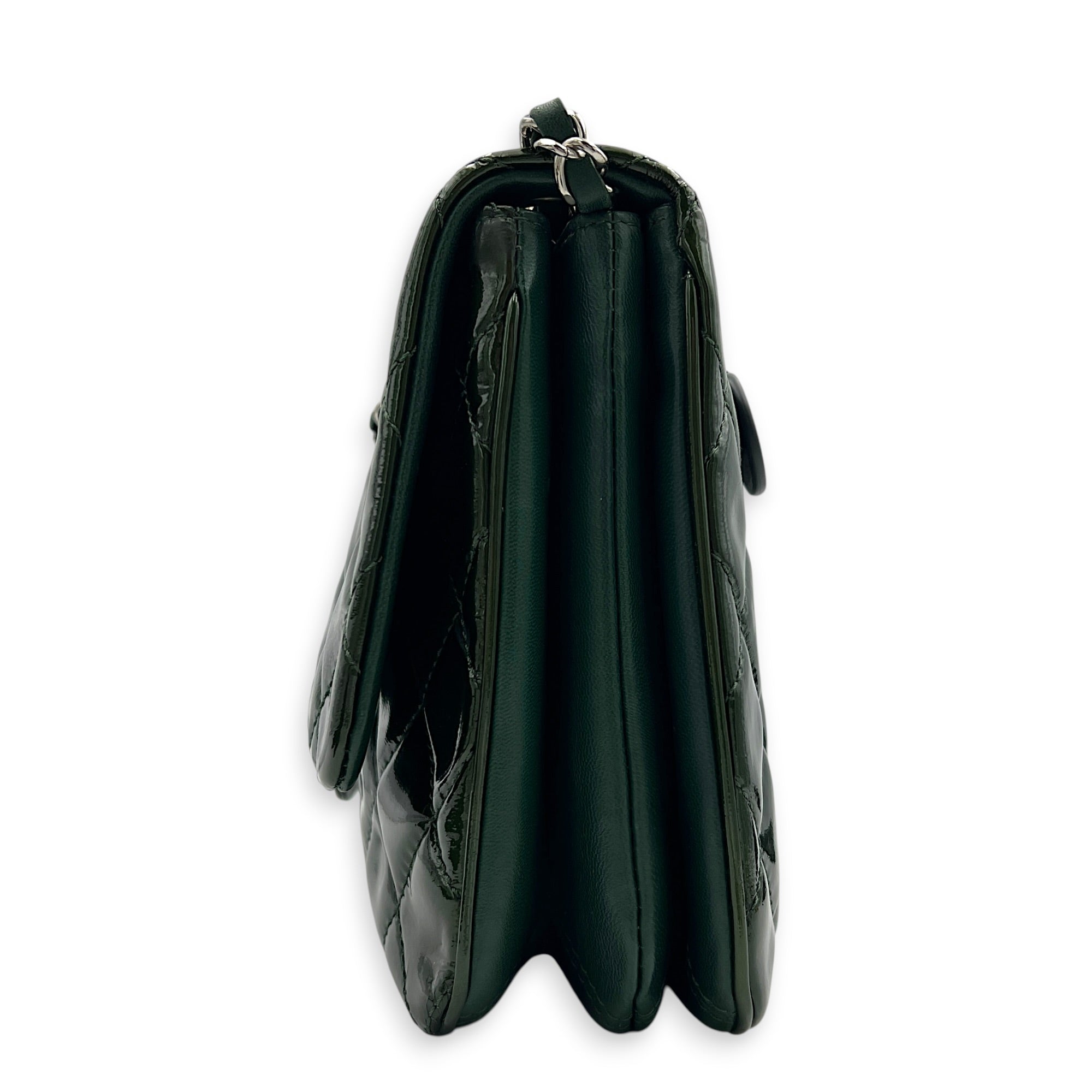 CC Shoulder Bag Green in Patent Leather, Silver hardware