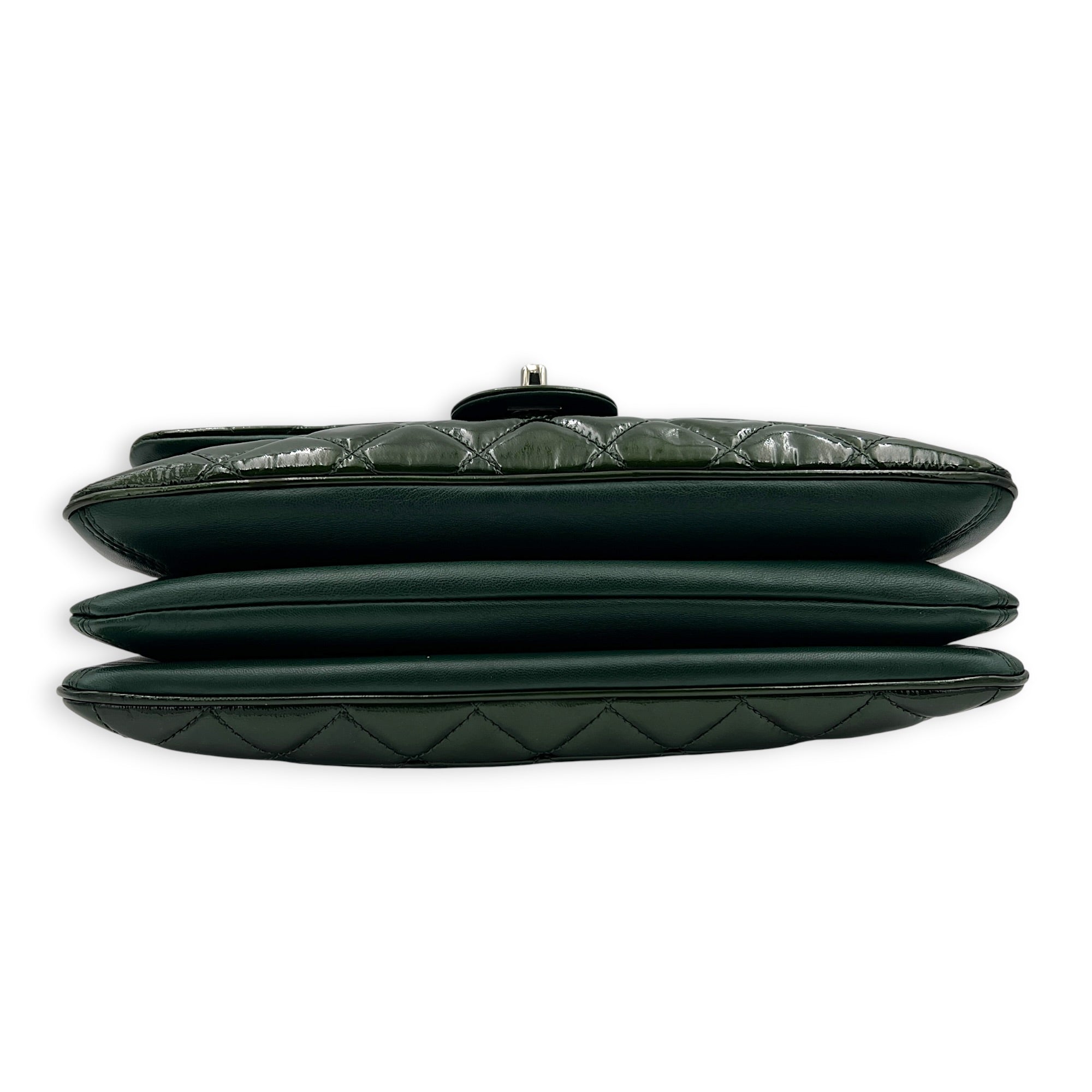 CC Shoulder Bag Green in Patent Leather, Silver hardware