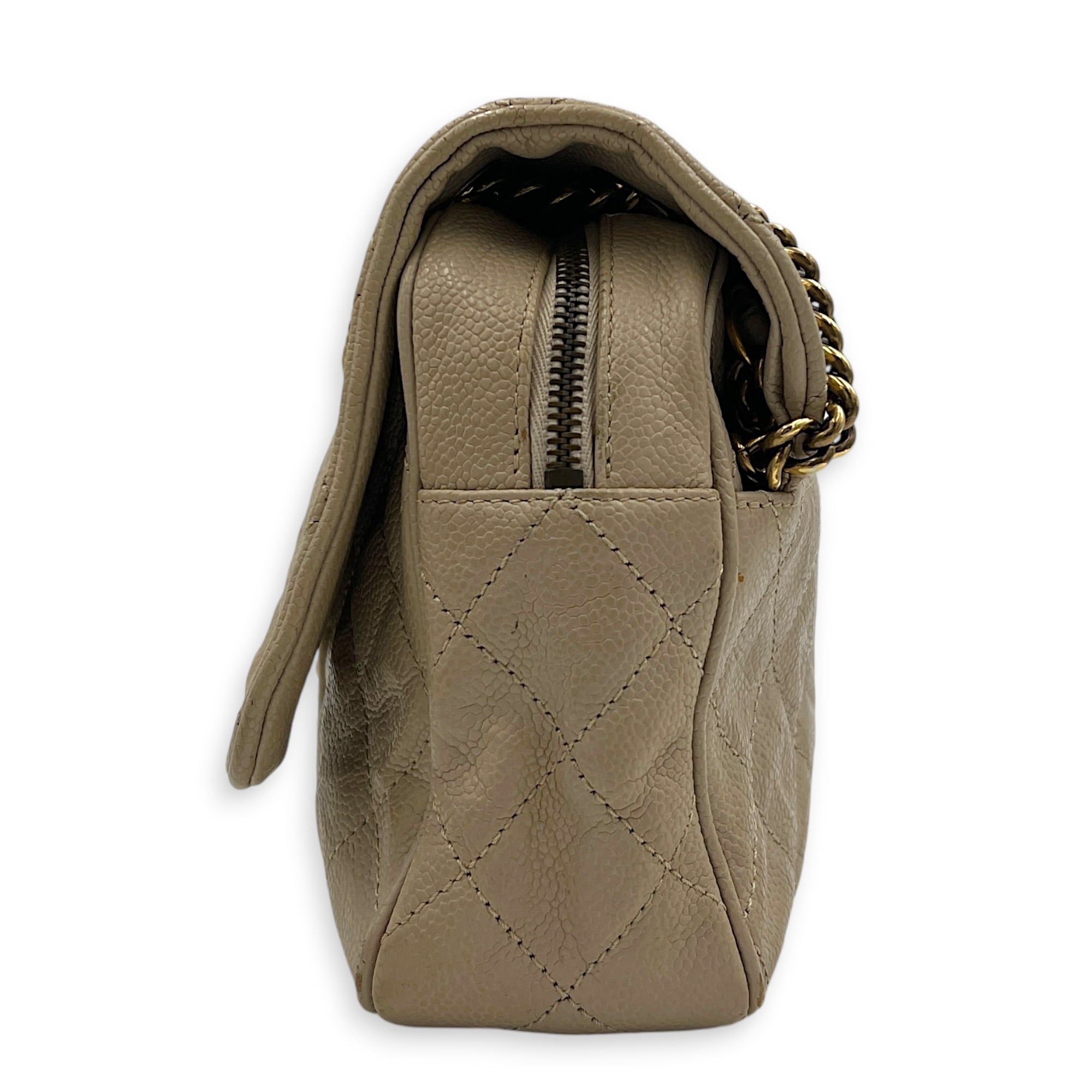 Easy Flap Shoulder Bag Beige in Caviar Leather, Gold hardware