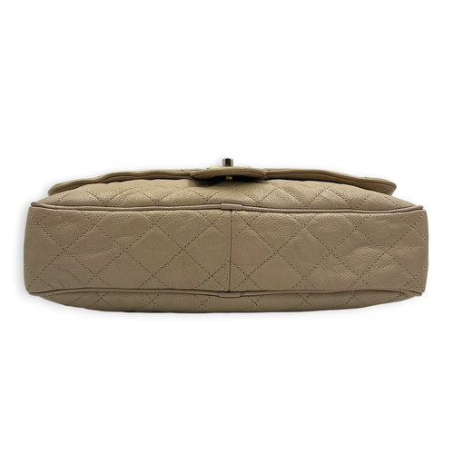 Easy Flap Shoulder Bag Beige in Caviar Leather, Gold hardware