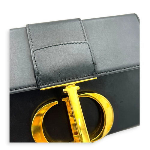 30 Montaigne Box Shoulder Bag Black in Calfskin, Gold hardware