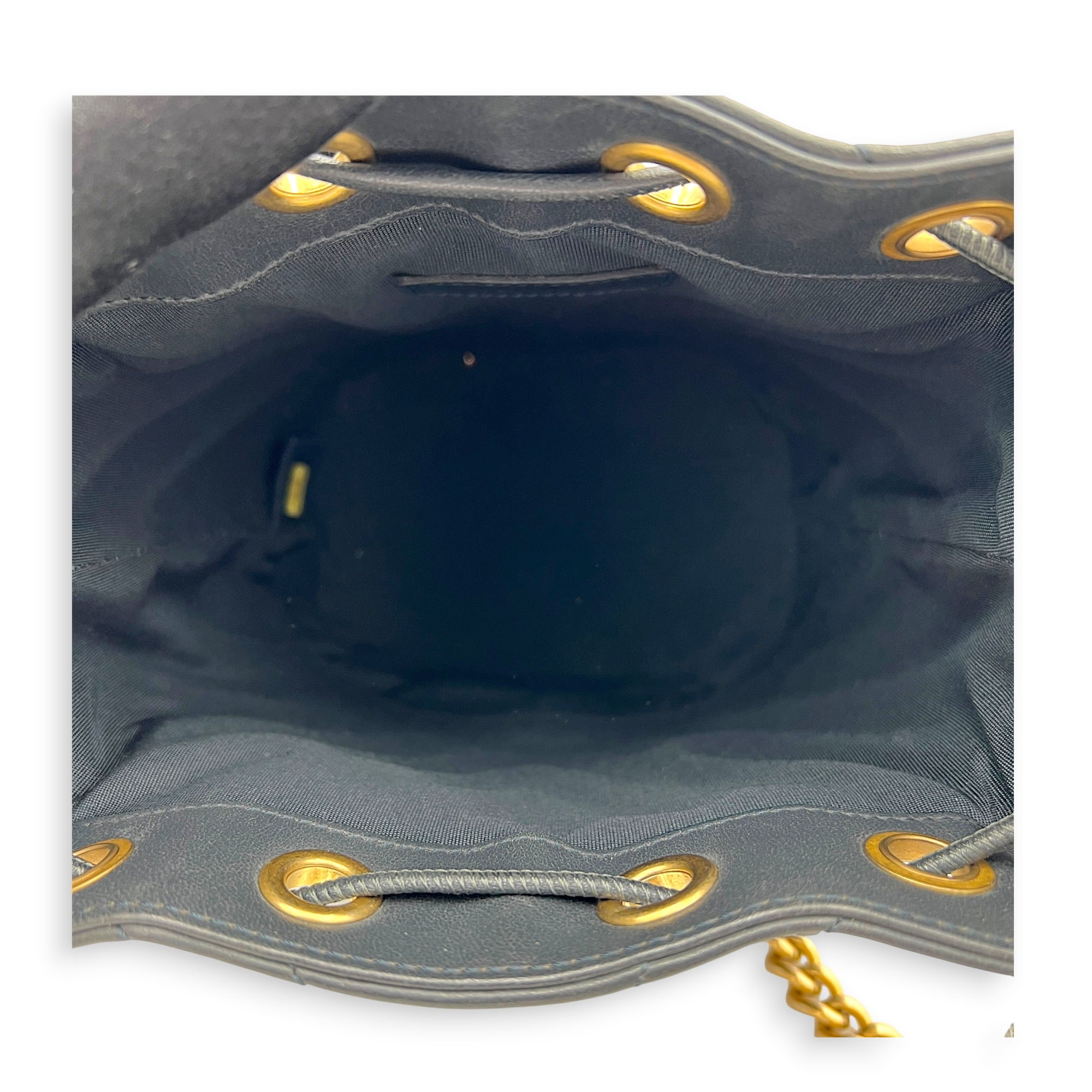 Paris-Cosmopolite Blue Bucket Bag in Calfskin, Gold hardware
