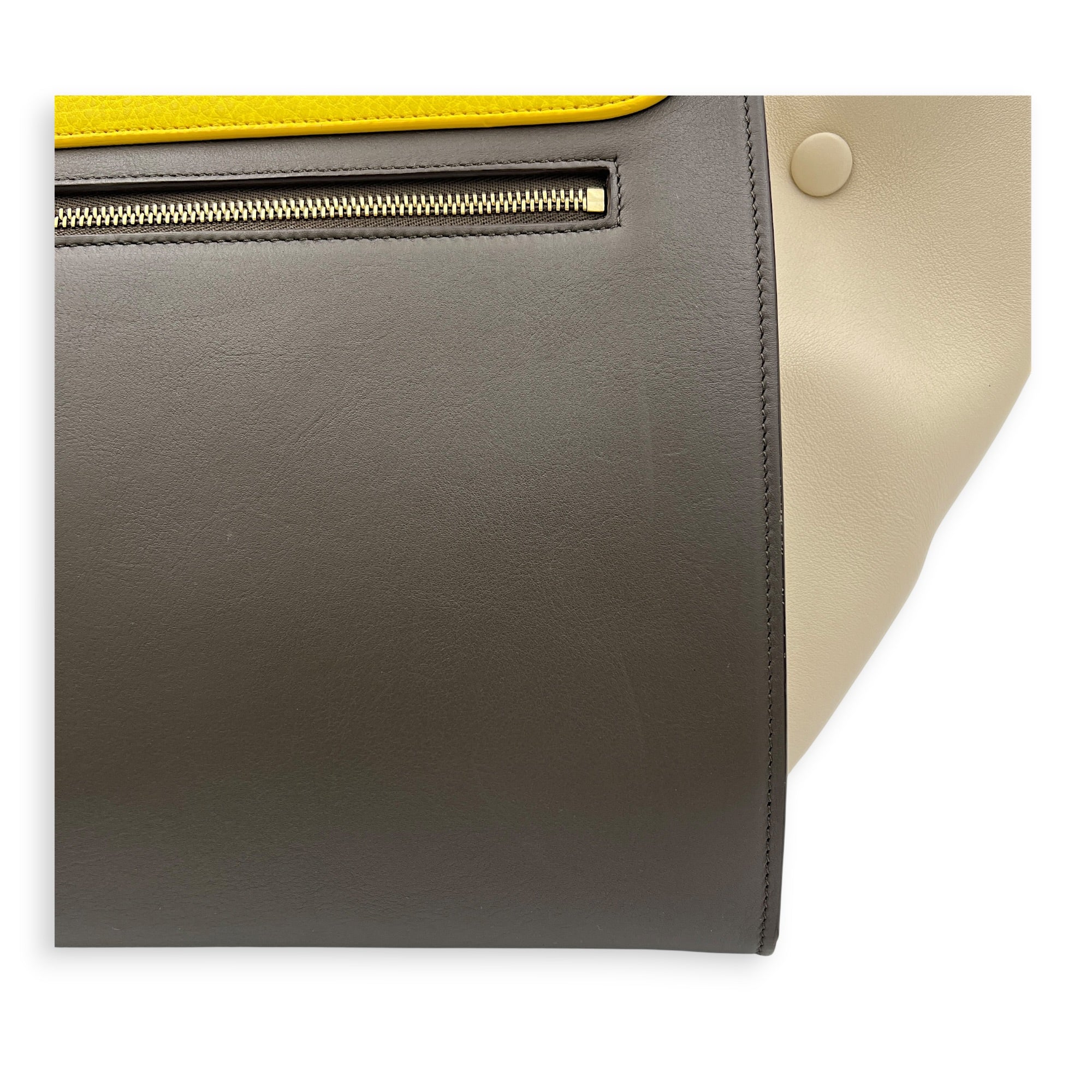 Trapeze Top Handle Bag Yellow in Calfskin, Gold hardware