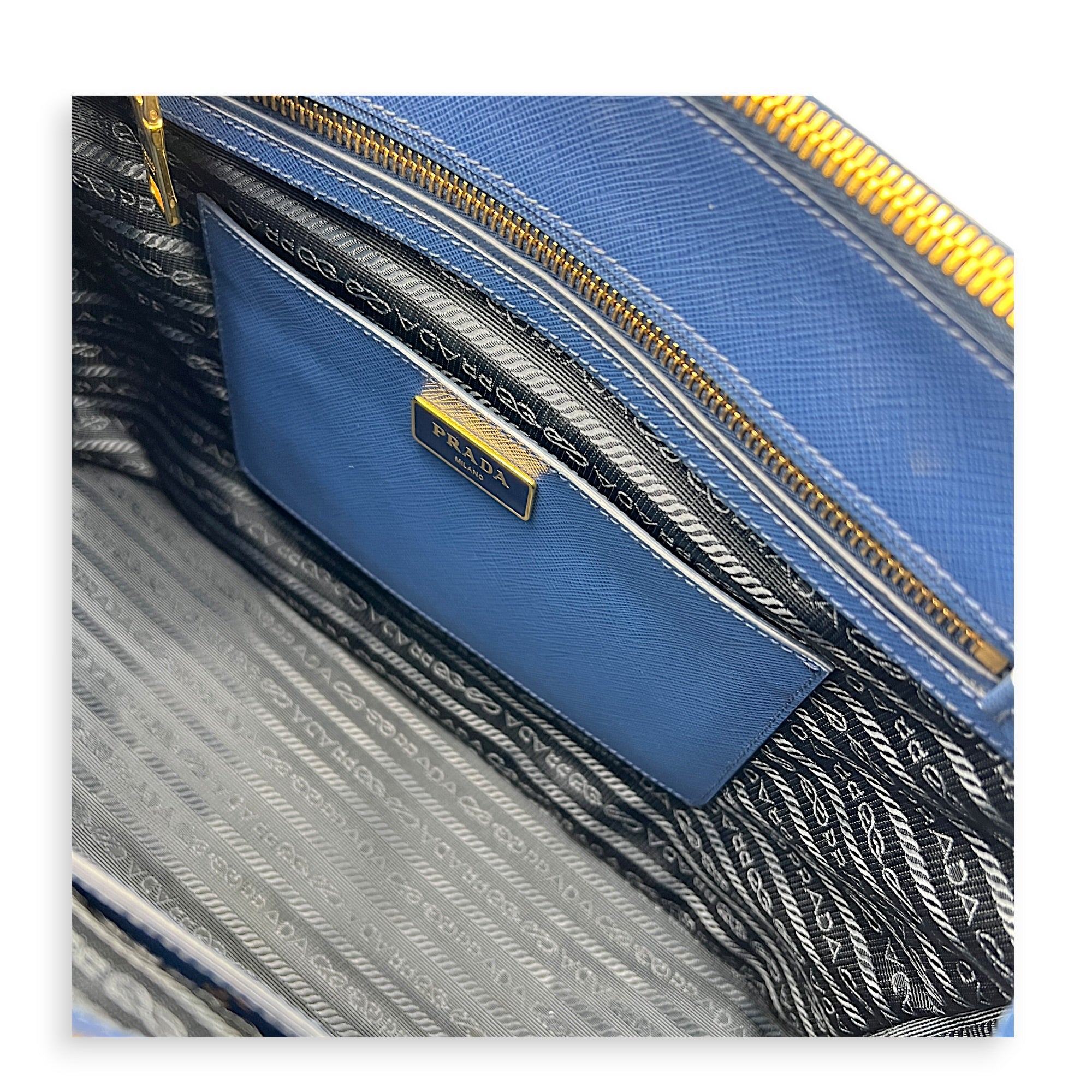 Galleria Top Handle Bag Blue in Saffiano Leather, Gold hardware