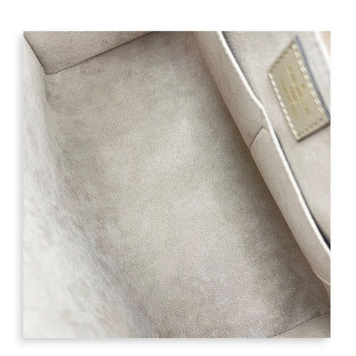 OnTheGo MM Beige Top Handle Bag in Empreinte Leather, Gold hardware