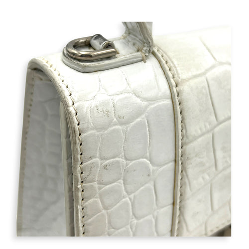 Hourglass Top Handle Bag White in Crocodile Embossed Calfskin, Silver hardware
