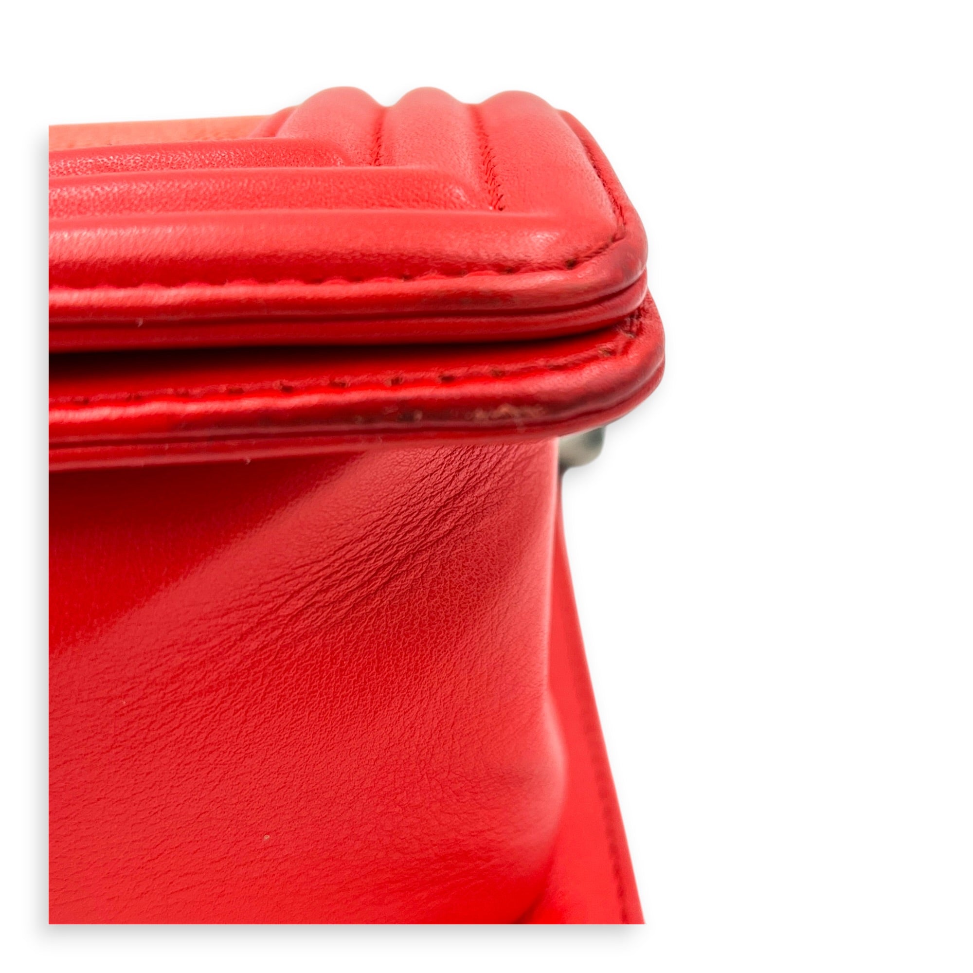 Boy Shoulder Bag Red in Stingray/ Calfskin, Brushed Silver hardware