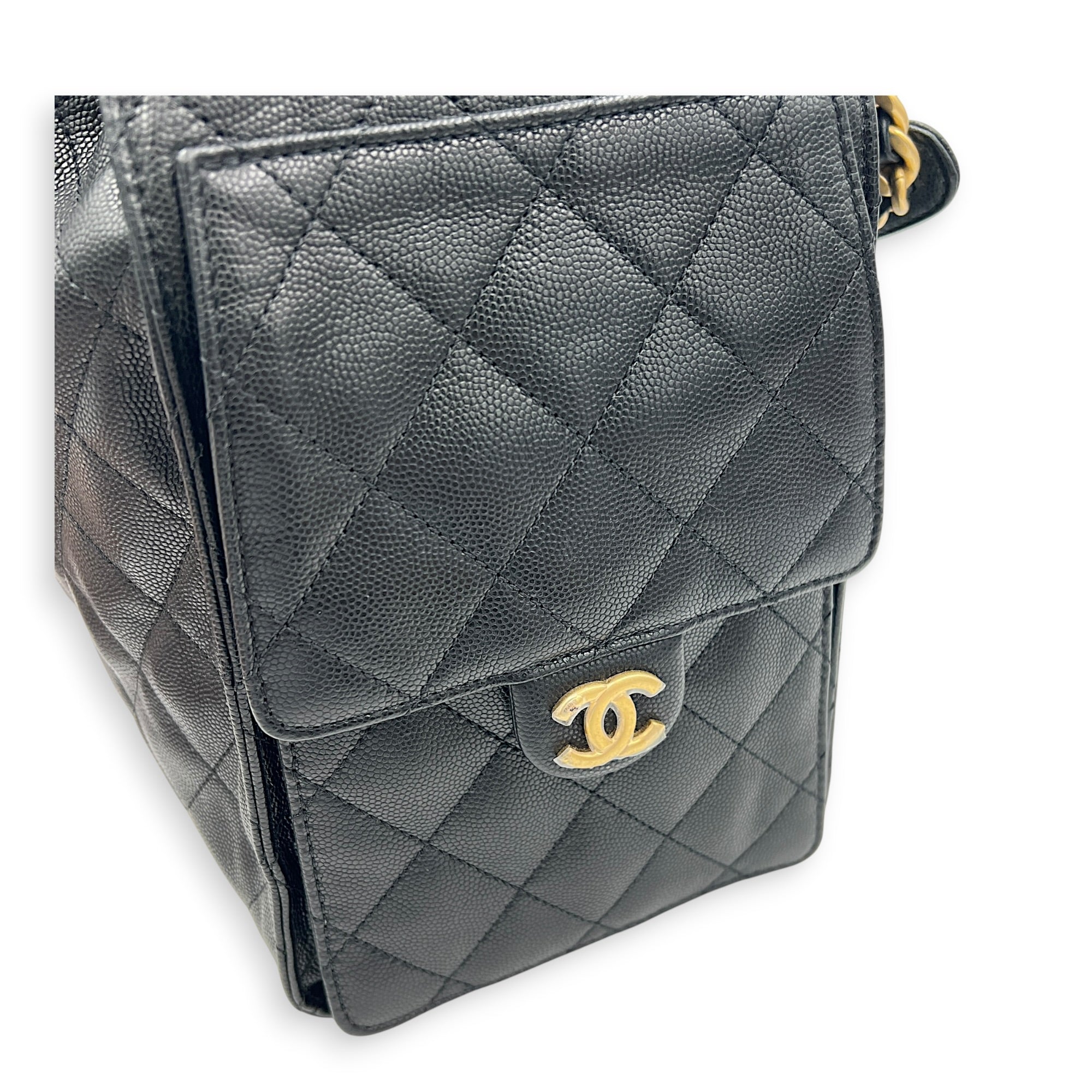 C25 Hobo Medium Black Shoulder Bag in Caviar Leather, Gold hardware