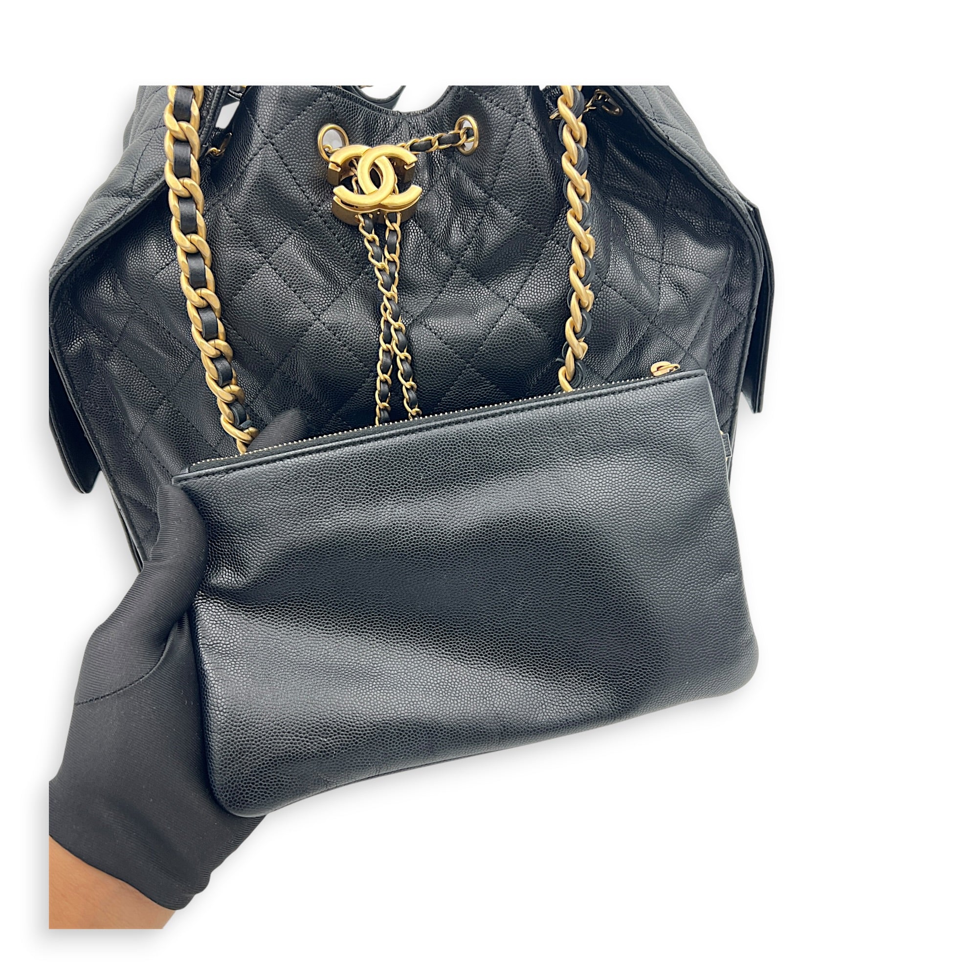 C25 Hobo Medium Black Shoulder Bag in Caviar Leather, Gold hardware