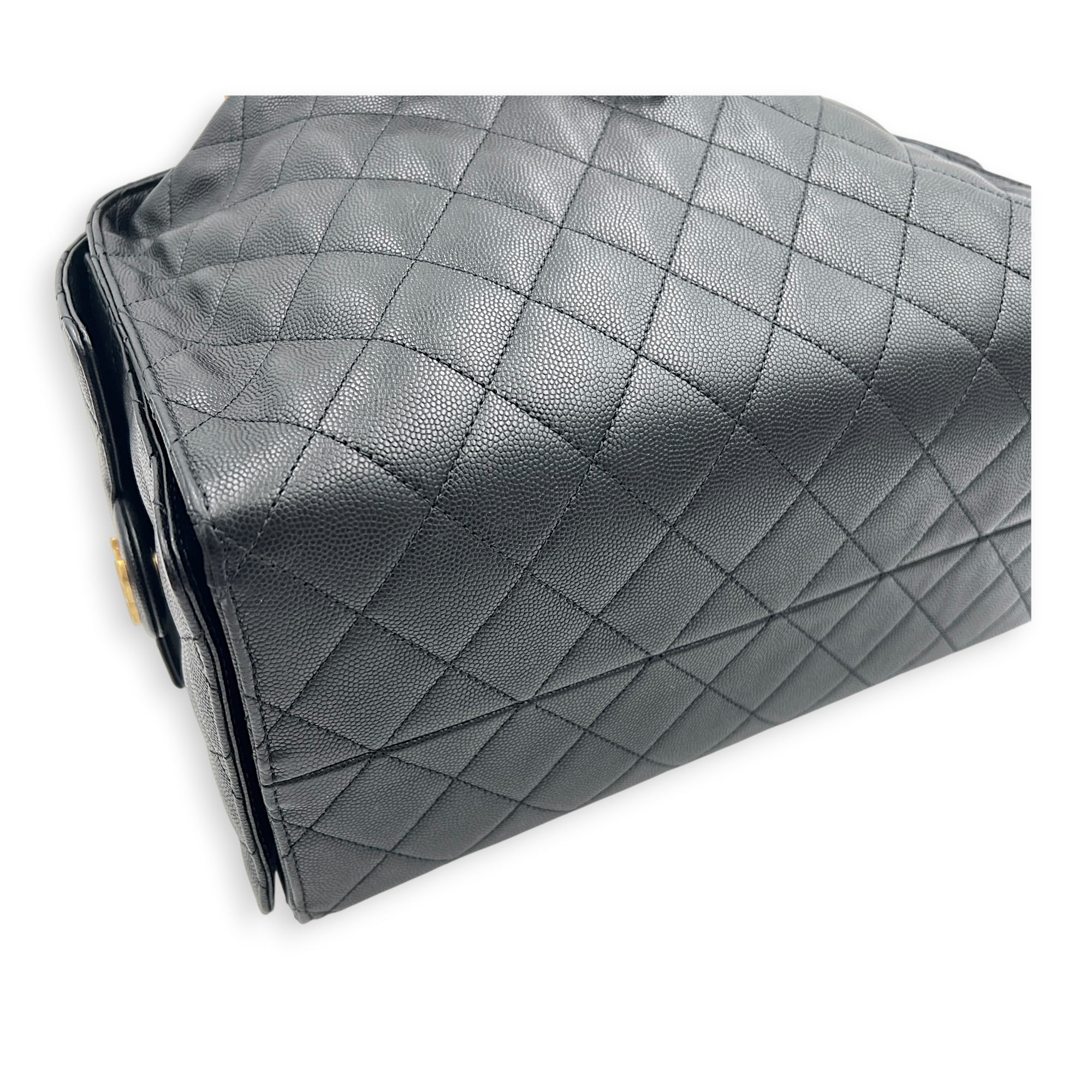 C25 Hobo Medium Black Shoulder Bag in Caviar Leather, Gold hardware