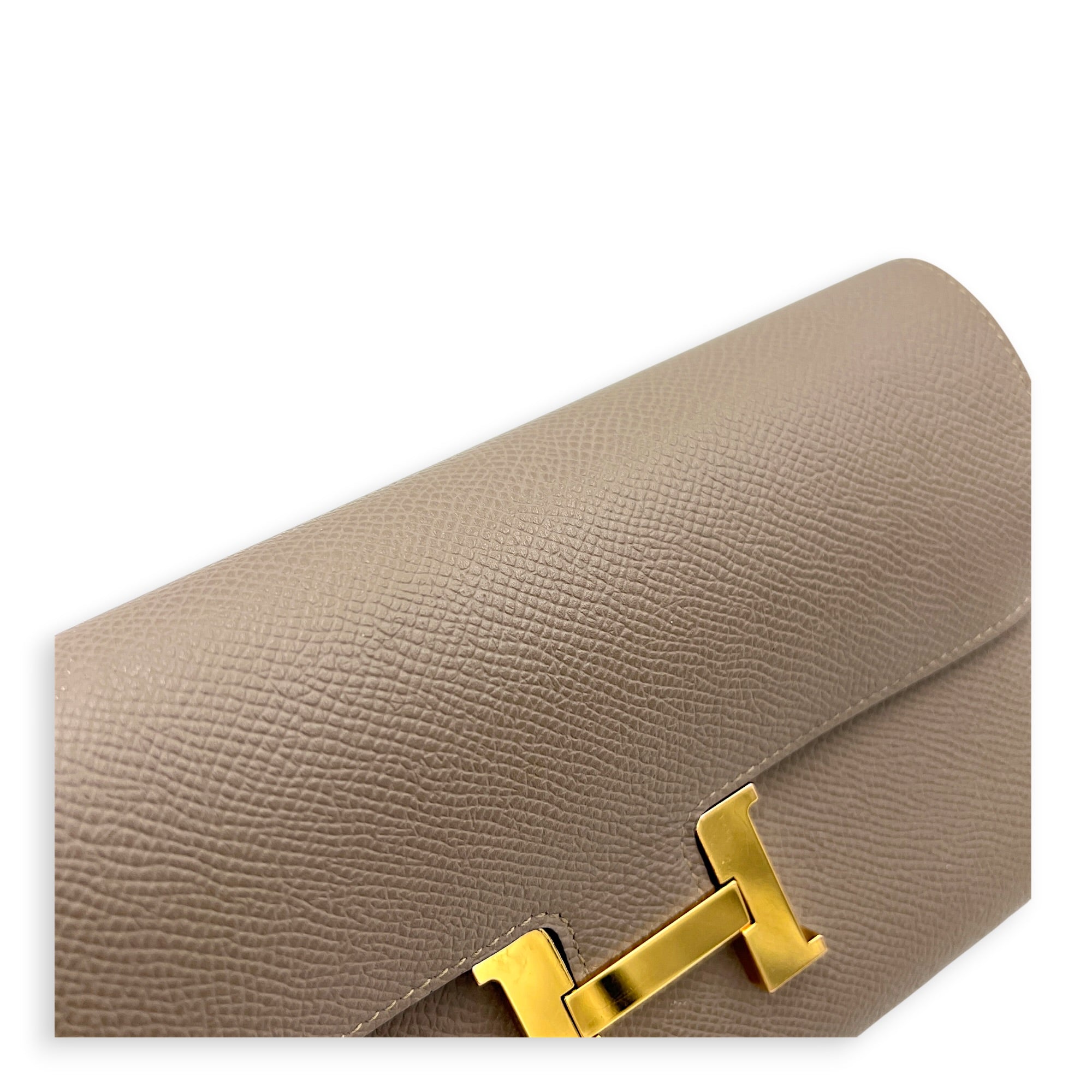 Constance Etoupe Wallet in Epsom, Gold hardware